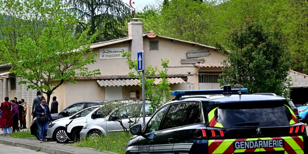 Meurtre dans une mosquée du Gard : des instances musulmanes dénoncent un climat “islamophobe” Meurtre dans une mosquée du Gard : des instances musulmanes dénoncent un climat “islamophobe”