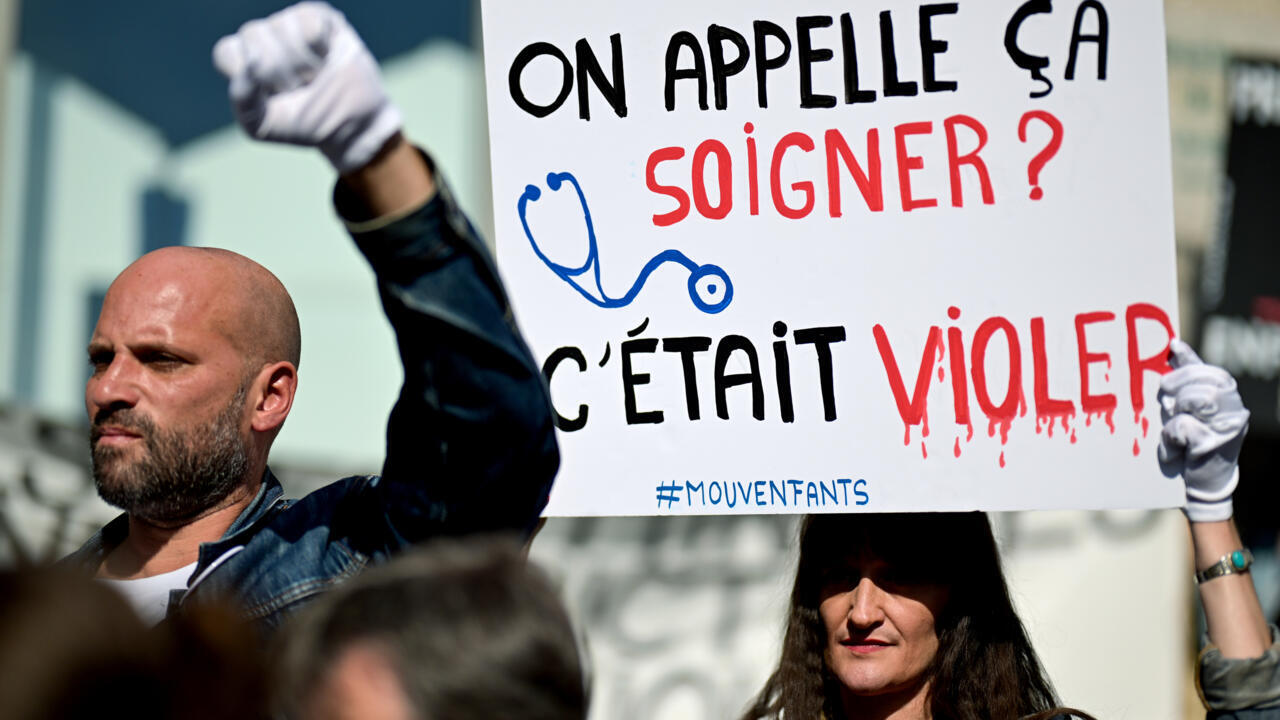 Au procès Le Scouarnec, les instances médicales face à leurs graves manquements Au procès Le Scouarnec, les instances médicales face à leurs graves manquements