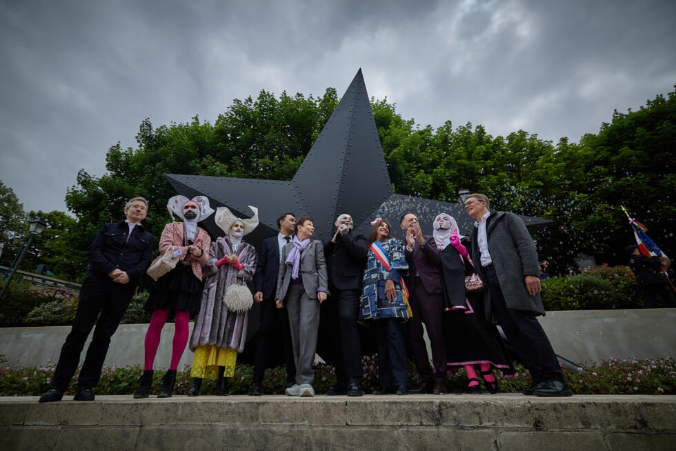 La ville de Paris inaugure un mémorial aux victimes homosexuelles de la déportation La ville de Paris inaugure un mémorial aux victimes homosexuelles de la déportation